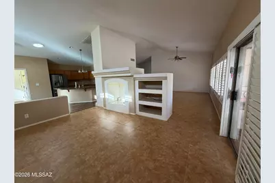 2500 E Ensign Way, Green Valley, AZ 85614 - Photo 8