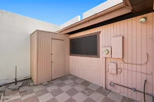 232 N Calle del Santo, Green Valley, AZ 85614 - Photo 40