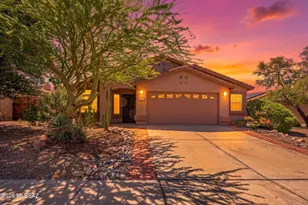 2514 E Petroglyph Ln, Oro Valley, AZ 85755 - Photo 1