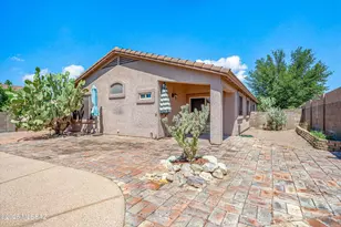 2514 E Petroglyph Ln, Oro Valley, AZ 85755 - Photo 34