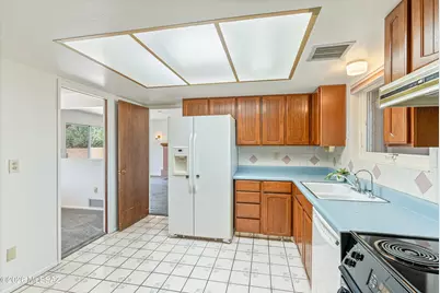 2550 N Ave De La Lantana, Tucson, AZ 85749 - Photo 4