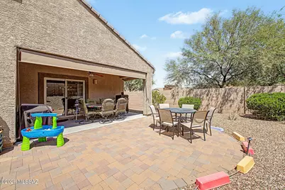 9057 W Blue Saguaro Street, Marana, AZ 85653 - Photo 38