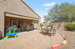9057 W Blue Saguaro St, Marana, AZ 85653 - Photo 38