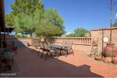 735 W Camino Del Poso, Green Valley, AZ 85614 - Photo 24