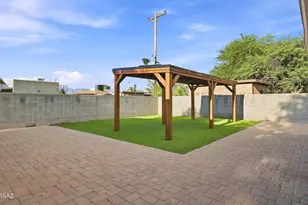 3241 E 30th St, Tucson, AZ 85713 - Photo 26