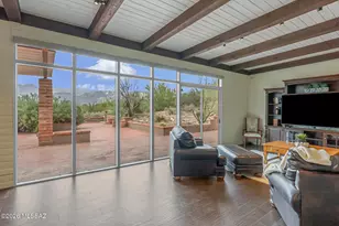 9545 E Morrill Way, Tucson, AZ 85749 - Photo 1