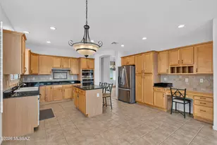 1288 N Sun Catcher Way, Green Valley, AZ 85614 - Photo 12