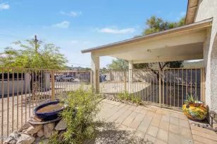 1881 S San Jacinto Dr, Tucson, AZ 85713 - Photo 4