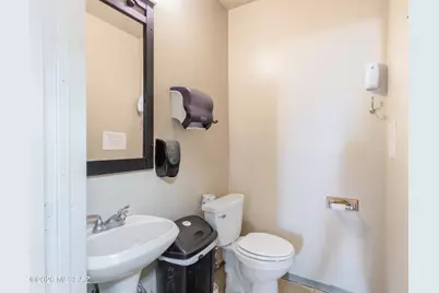 424 N Huachuca Boulevard, Huachuca City, AZ 85616 - Photo 34
