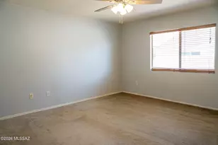7580 S Climbing Ivy Dr, Tucson, AZ 85757 - Photo 16