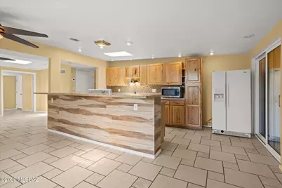 8211 E Nicaragua Drive, Tucson, AZ 85730 - Photo 14