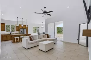 193 Calle Pulpo, Rio Rico, AZ 85648 - Photo 4