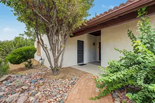 810 N Placita La Canoa, Green Valley, AZ 85614 - Photo 4