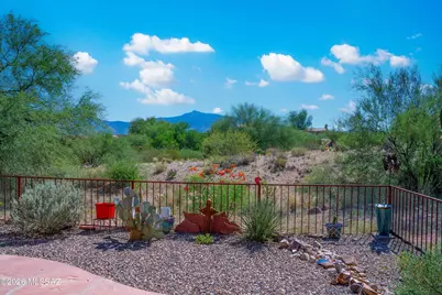 7541 S Carver Lane, Tucson, AZ 85747 - Photo 2