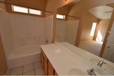 2177 W Burlwood Way, Tucson, AZ 85745 - Photo 12