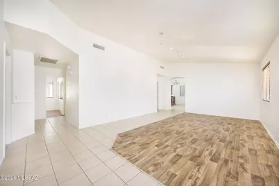 2385 W Monet Way, Tucson, AZ 85741 - Photo 2