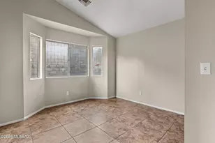 2555 W Brogan St, Tucson, AZ 85745 - Photo 18