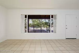 5744 E Hawthorne St, Tucson, AZ 85711 - Photo 12