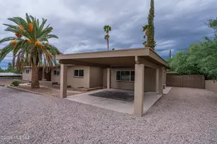 4521 N Bear Canyon Rd, Tucson, AZ 85749 - Photo 8