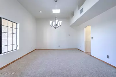 6610 E Circulo Invierno, Tucson, AZ 85750 - Photo 10
