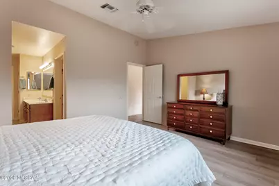 850 W Belltower Drive, Green Valley, AZ 85614 - Photo 16