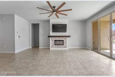 942 S Grantham Avenue, Vail, AZ 85641 - Photo 6