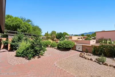 218 E Las Milpas, Green Valley, AZ 85614 - Photo 44