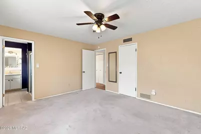 218 E Las Milpas, Green Valley, AZ 85614 - Photo 34