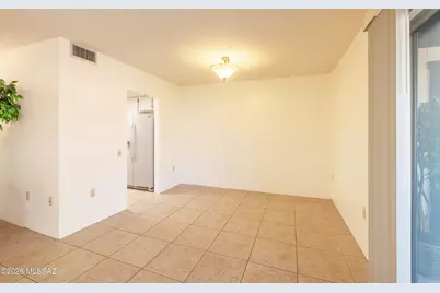 944 W Camino Guarina, Green Valley, AZ 85614 - Photo 20