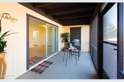 944 W Camino Guarina, Green Valley, AZ 85614 - Photo 28