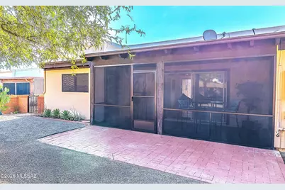 944 W Camino Guarina, Green Valley, AZ 85614 - Photo 32