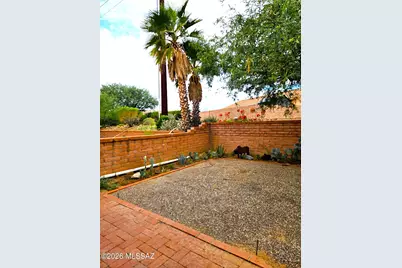 944 W Camino Guarina, Green Valley, AZ 85614 - Photo 30