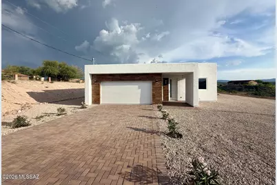 892 Calle Vega, Rio Rico, AZ 85648 - Photo 1