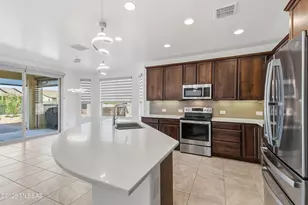 1084 N Grand Canyon Dr, Green Valley, AZ 85614 - Photo 18