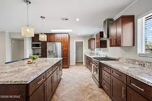 7423 E Calle Madero, Tucson, AZ 85710 - Photo 4