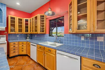 9690 N Linda Vista Place, Tucson, AZ 85742 - Photo 14