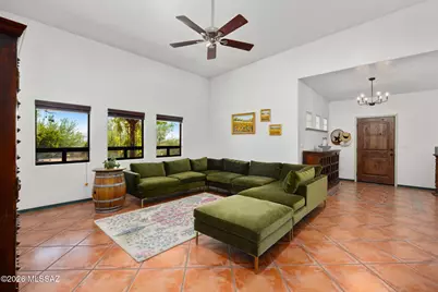 9690 N Linda Vista Place, Tucson, AZ 85742 - Photo 8