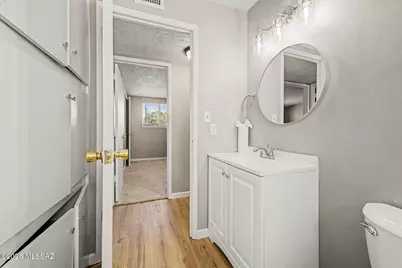 7902 E Winnepeg Drive, Tucson, AZ 85730 - Photo 20