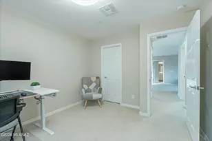8070 S Expedition Dr, Tucson, AZ 85747 - Photo 36