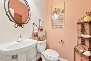 660 N Alexis Loop, Green Valley, AZ 85614 - Photo 10