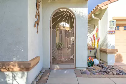 660 N Alexis Loop, Green Valley, AZ 85614 - Photo 2