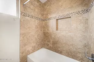 7132 E 29th St, Tucson, AZ 85710 - Photo 32
