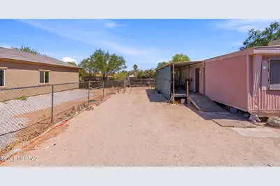 5641 S Masterson Avenue #3, Tucson, AZ 85706 - Photo 2