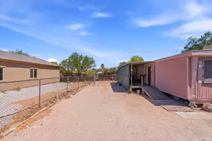 5641 S Masterson Ave, Tucson, AZ 85706 - Photo 2