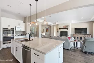 9915 E Goldsmith Pl, Tucson, AZ 85749 - Photo 14