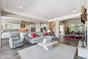 9915 E Goldsmith Pl, Tucson, AZ 85749 - Photo 8
