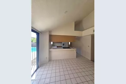 10178 E Essex Village Drive, Tucson, AZ 85748 - Photo 10