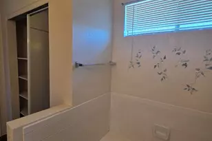 10178 E Essex Village Dr, Tucson, AZ 85748 - Photo 26