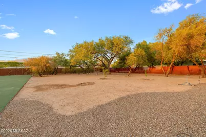 4537 E San Carlos Place S, Tucson, AZ 85712 - Photo 36