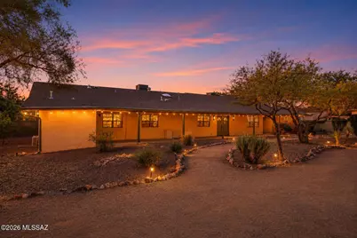 4537 E San Carlos Place S, Tucson, AZ 85712 - Photo 2